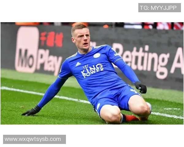 全球足球巨星前十名盘点 这些传奇人物如何书写历史篇章