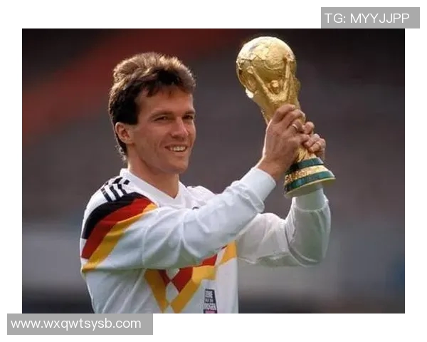 足球历史上的传奇巨星们与他们的辉煌成就盘点