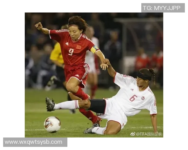 99年中国女足球星卡引领怀旧潮流见证传奇球员辉煌瞬间 99年中国女足球星卡引领怀旧潮流见证传奇球员辉煌瞬间